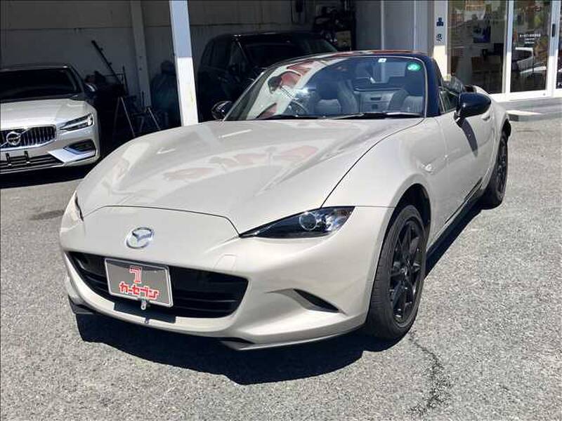 -ROADSTER