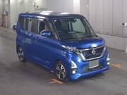 2021 NISSAN ROOX