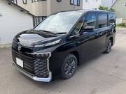 2025 TOYOTA VOXY