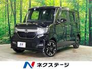 2017 HONDA N-BOX CUSTOM