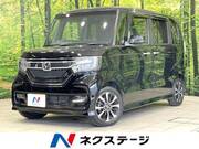 2017 HONDA N-BOX CUSTOM