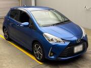 2017 TOYOTA VITZ