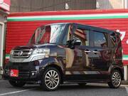 2017 HONDA N-BOX CUSTOM