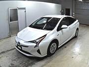 2016 TOYOTA PRIUS S