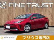 2019 TOYOTA PRIUS S