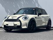 2022 BMW MINI