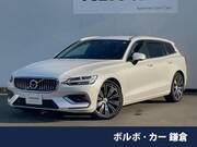 2021 VOLVO V60