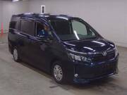 2016 TOYOTA VOXY V