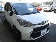 2022 TOYOTA SIENTA