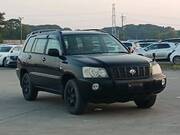 2001 TOYOTA KLUGER