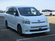 2007 TOYOTA VOXY Z