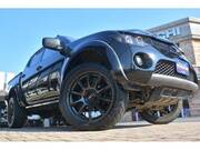 2009 MITSUBISHI TRITON