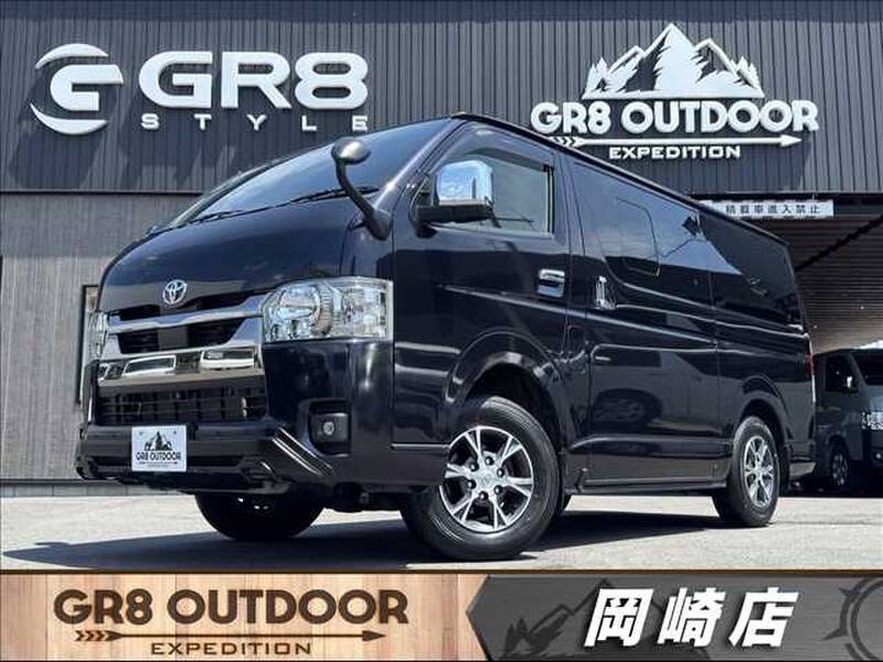 -HIACE VAN