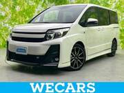 2017 TOYOTA NOAH