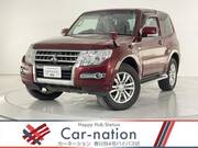 2015 MITSUBISHI PAJERO