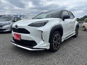 2024 TOYOTA YARIS CROSS HYBRID Z