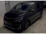 2014 TOYOTA VOXY