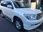 2011 TOYOTA LAND CRUISER