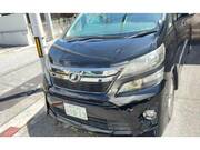 2013 TOYOTA VELLFIRE