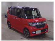 2018 HONDA N-BOX CUSTOM