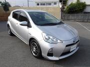 2012 TOYOTA AQUA
