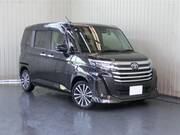 2022 TOYOTA ROOMY