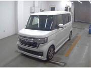 2022 HONDA N-BOX CUSTOM