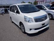 2011 TOYOTA NOAH X SMART EDITION