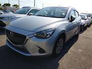 2017 MAZDA DEMIO 13C