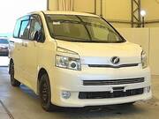 2008 TOYOTA VOXY