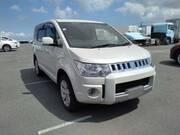 2018 MITSUBISHI DELICA D5