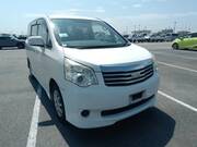 2011 TOYOTA NOAH X SMART EDITION