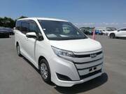 2018 TOYOTA NOAH X