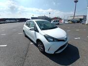 2014 TOYOTA VITZ F