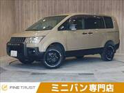 2011 MITSUBISHI DELICA D5