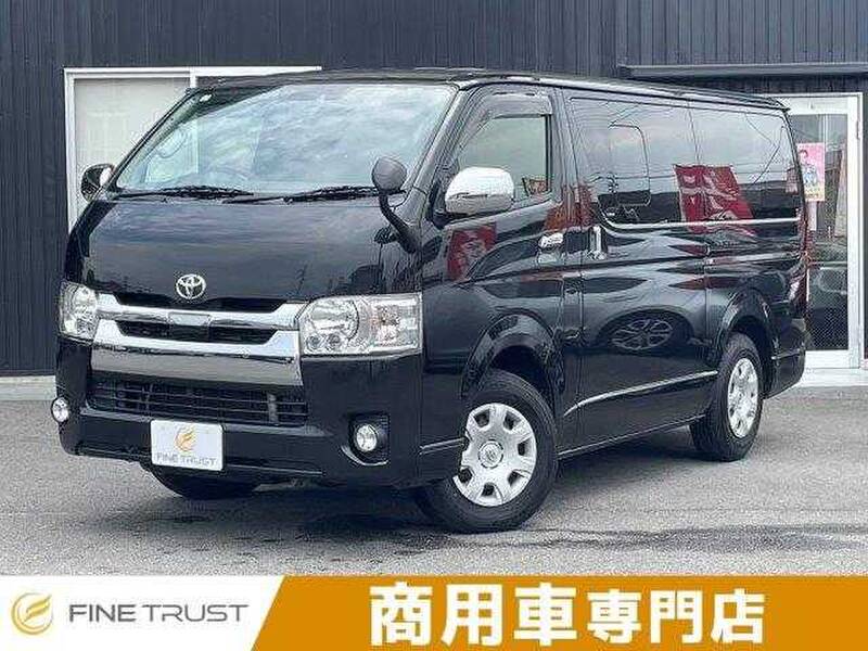 -HIACE VAN