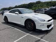 2024 NISSAN GT-R