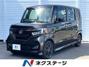 2017 HONDA N-BOX CUSTOM