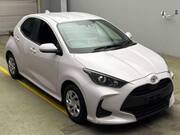 2022 TOYOTA YARIS