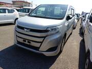 2020 TOYOTA NOAH HYBRID X