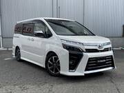 2021 TOYOTA VOXY