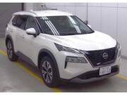 2024 NISSAN X-TRAIL