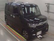 2019 HONDA N-BOX CUSTOM