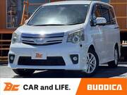 2010 TOYOTA NOAH