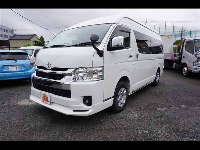 -HIACE WAGON