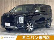 2022 MITSUBISHI DELICA D5