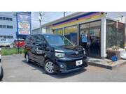 2010 TOYOTA VOXY