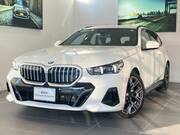 2025 BMW 5 SERIES