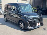 2022 TOYOTA ROOMY