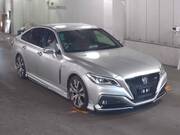 2018 TOYOTA CROWN HYBRID